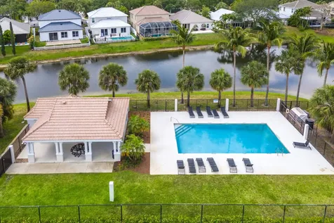1123 Canoe Point Delray Beach FL 33444