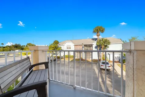 1627 Se Green Acres Circle Port Saint Lucie FL 34952