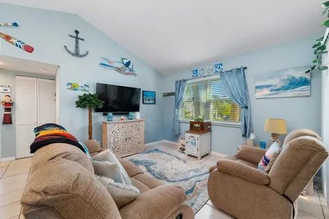 1627 Se Green Acres Circle Port Saint Lucie FL 34952