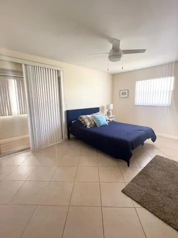 314 Saxony G Delray Beach FL 33446