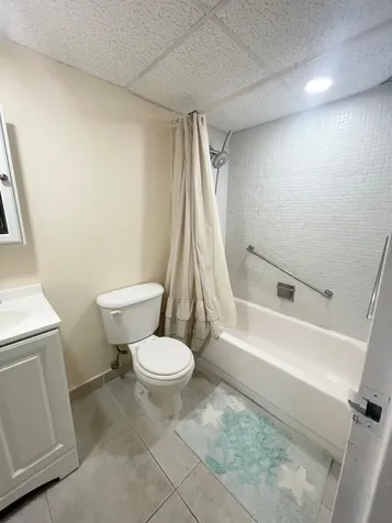 314 Saxony G Delray Beach FL 33446