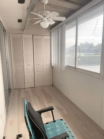 314 Saxony G Delray Beach FL 33446
