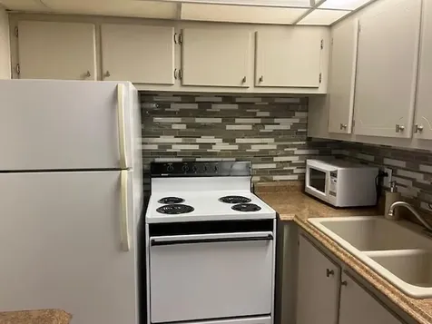300 Windsor West Palm Beach FL 33417