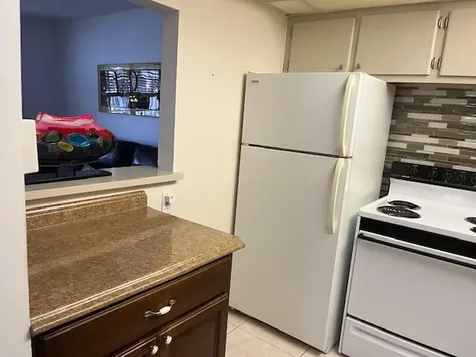 300 Windsor West Palm Beach FL 33417