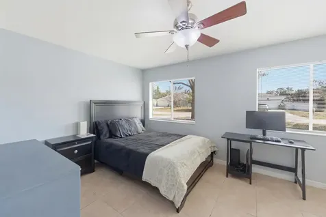 1802 Se Carvalho Street Port Saint Lucie FL 34983