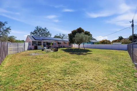 1802 Se Carvalho Street Port Saint Lucie FL 34983