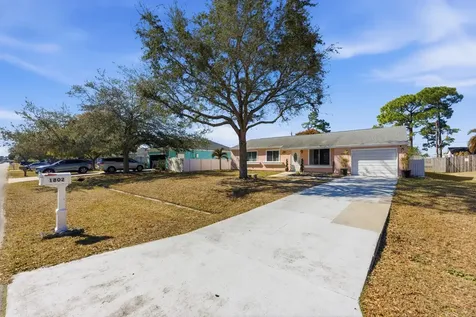 1802 Se Carvalho Street Port Saint Lucie FL 34983