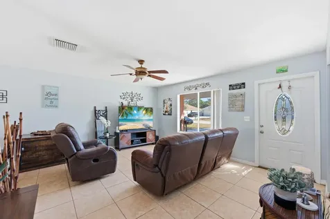 1802 Se Carvalho Street Port Saint Lucie FL 34983