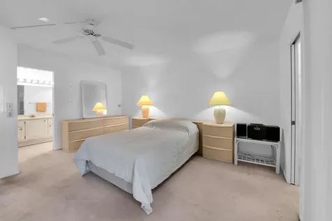 250 Richmond F Deerfield Beach FL 33442