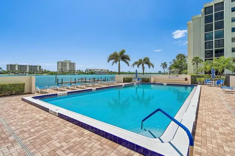 19800 S Sandpointe Bay Drive Tequesta FL 33469