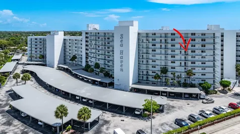 2731 Ne 14th Street Causeway Pompano Beach FL 33062