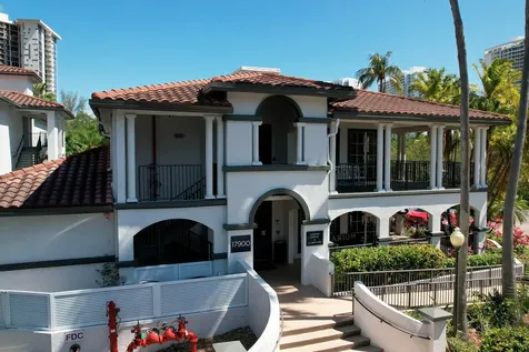 17900 NE 31st Court Aventura FL 33160