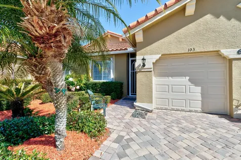 6515 Oxford Circle Vero Beach FL 32966
