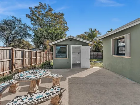 3870 Sw 60th Avenue Davie FL 33314