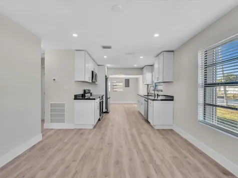 3870 Sw 60th Avenue Davie FL 33314