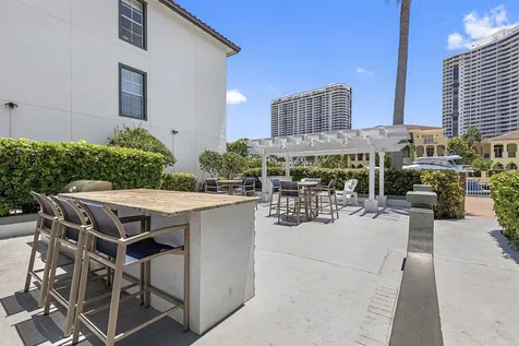 17900 NE 31st Court Aventura FL 33160