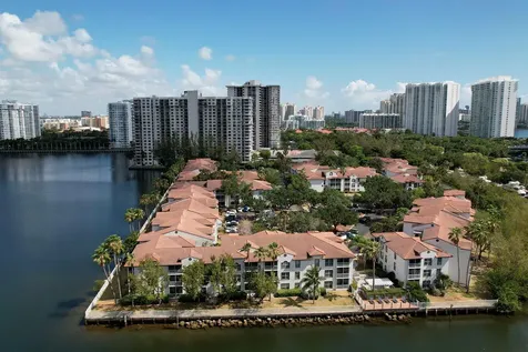 17900 NE 31st Court Aventura FL 33160