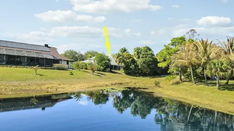 899 Ne Juniper Place Jensen Beach FL 34957