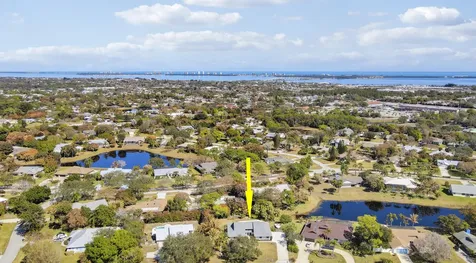 899 Ne Juniper Place Jensen Beach FL 34957