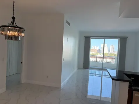 403 S Sapodilla Avenue West Palm Beach FL 33401