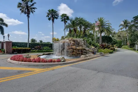 324 Orange Tree Drive Atlantis FL 33462