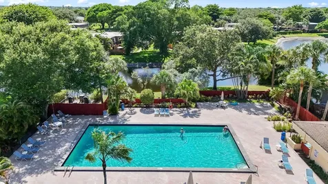 2897 Sw 22nd Circle Delray Beach FL 33445