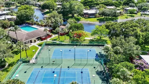 2897 Sw 22nd Circle Delray Beach FL 33445