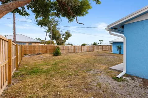 5783 Se Mercedes Avenue Stuart FL 34997
