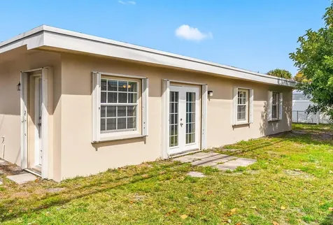 2691 Rockcrest Court West Palm Beach FL 33415