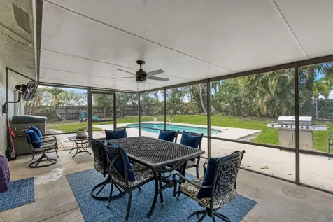 26 Cedar Circle Boynton Beach FL 33436