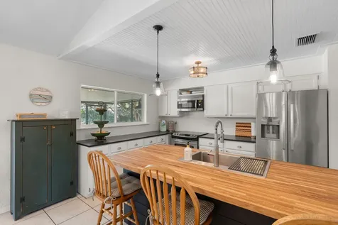 26 Cedar Circle Boynton Beach FL 33436