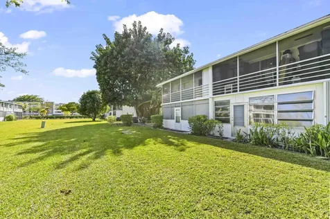 411 Durham Deerfield Beach FL 33442
