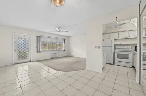 411 Durham Deerfield Beach FL 33442