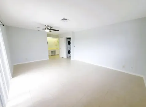 423 Pine Tree Court Atlantis FL 33462