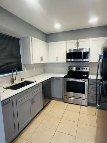 423 Pine Tree Court Atlantis FL 33462