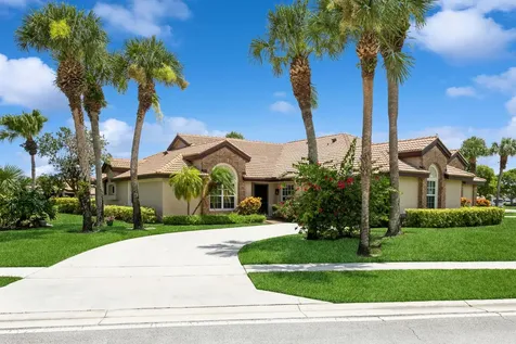 7206 Le Chalet Boulevard Boynton Beach FL 33472