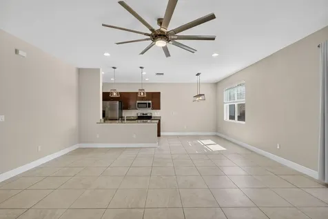 1609 Nw Cataluna Circle Circle Port Saint Lucie FL 34986