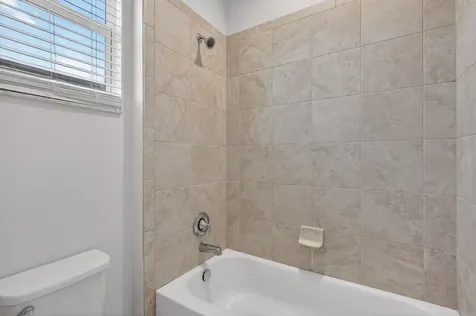 1609 Nw Cataluna Circle Circle Port Saint Lucie FL 34986