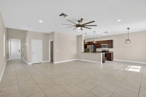 1609 Nw Cataluna Circle Circle Port Saint Lucie FL 34986