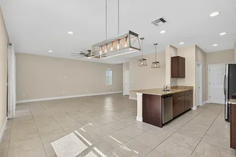 1609 Nw Cataluna Circle Circle Port Saint Lucie FL 34986