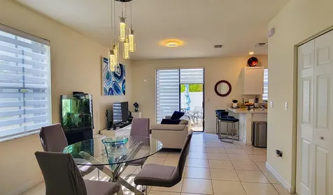 10902 W 33rd Way Hialeah FL 33018