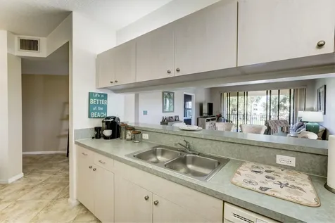 300 Uno Lago Drive Juno Beach FL 33408