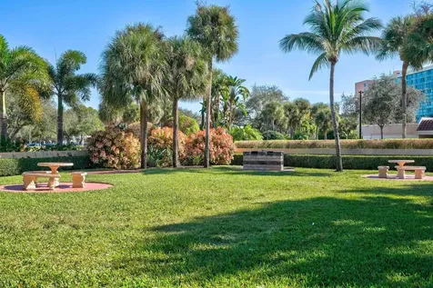 300 Uno Lago Drive Juno Beach FL 33408