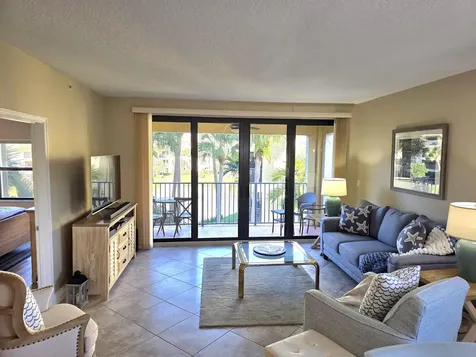 300 Uno Lago Drive Juno Beach FL 33408