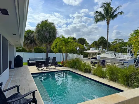 106 Periwinkle Drive Hypoluxo FL 33462