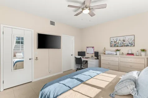 710 Sorrento Drive Weston FL 33326