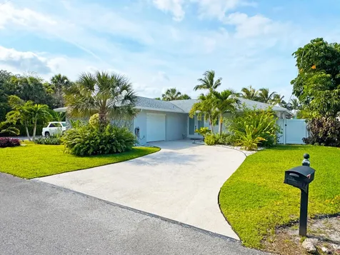 106 Periwinkle Drive Hypoluxo FL 33462