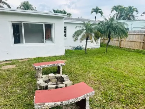 640 Oak Street Boynton Beach FL 33435