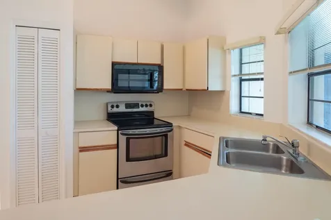 5829 Parkwalk Drive Boynton Beach FL 33472