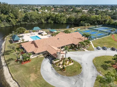 5829 Parkwalk Drive Boynton Beach FL 33472